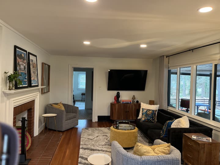 Contemporary Home. Close To Downtown - Durham, NC