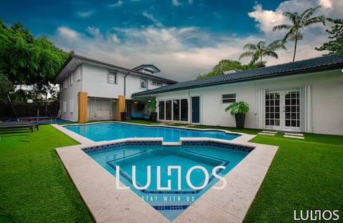 Epic Villa•Gym•Pool•Jacuzzi•Games•BBQ•basketball