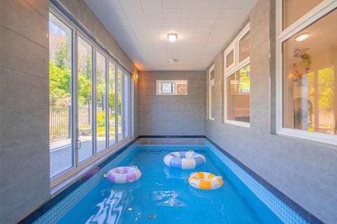 Near Hongcheon Bivaldi Park in Seoul Suburbs/Free Hot Water Pool/Mountain View Private/Haru Han Team