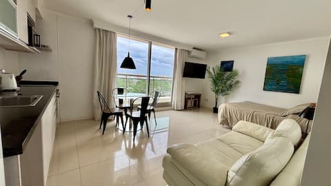 13th floor apartment with heated pool - Place Lafayette