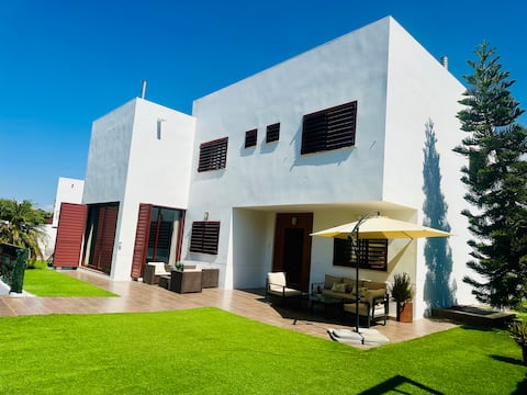 Lux Villa with Year-Round Heated Pool & Game Room