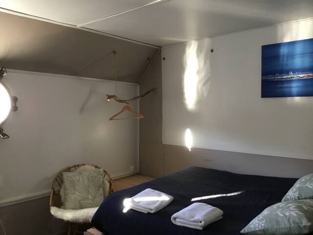 Péniche d’exception 200M2 à Confluence gallery image 4