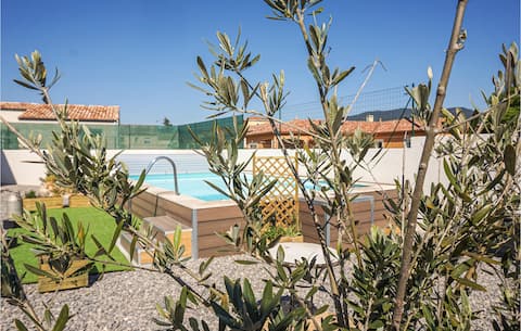 Lovely home in Saint Chinian