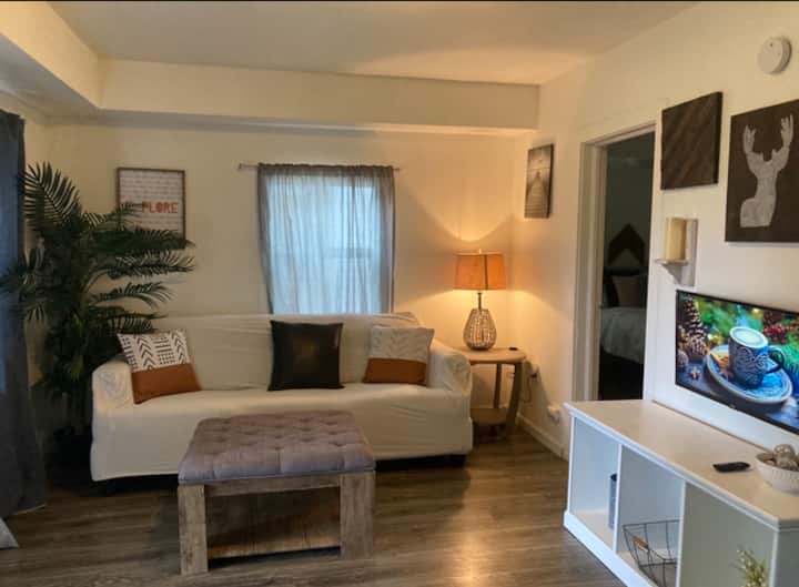 Willamette River Bungalow - ユージーン, OR