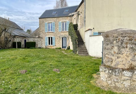 Charming studio near Château de la Madeleine