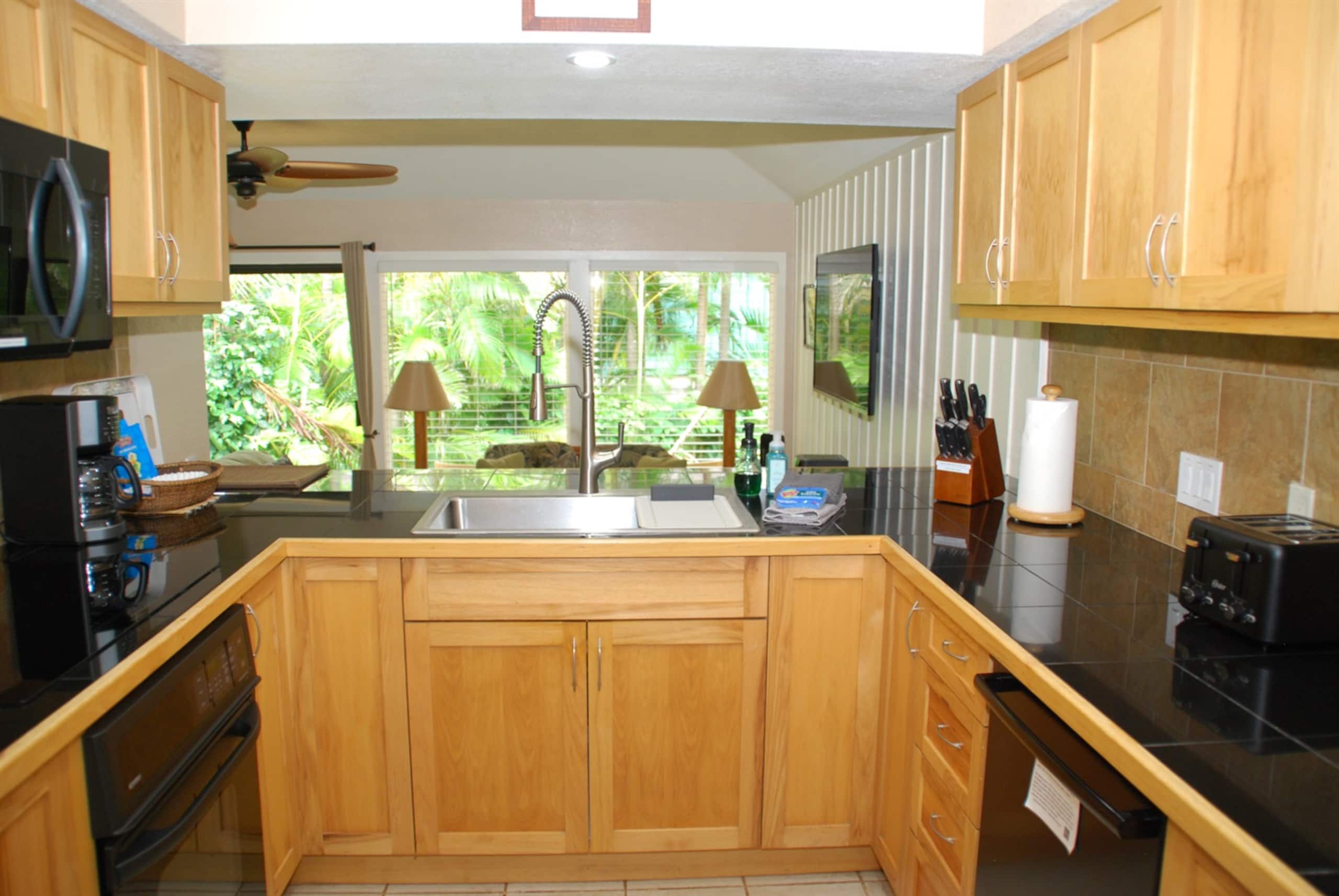 Condo in Koloa · ★4.92 · 1 bedroom · 2 beds · 1 bath - Image 8