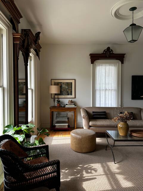 Historic 6 bedroom home in the Village of Franklin