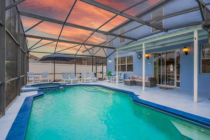 5 Bedroom Villa L 10 Min To Disney L Themed Rooms - Davenport, FL