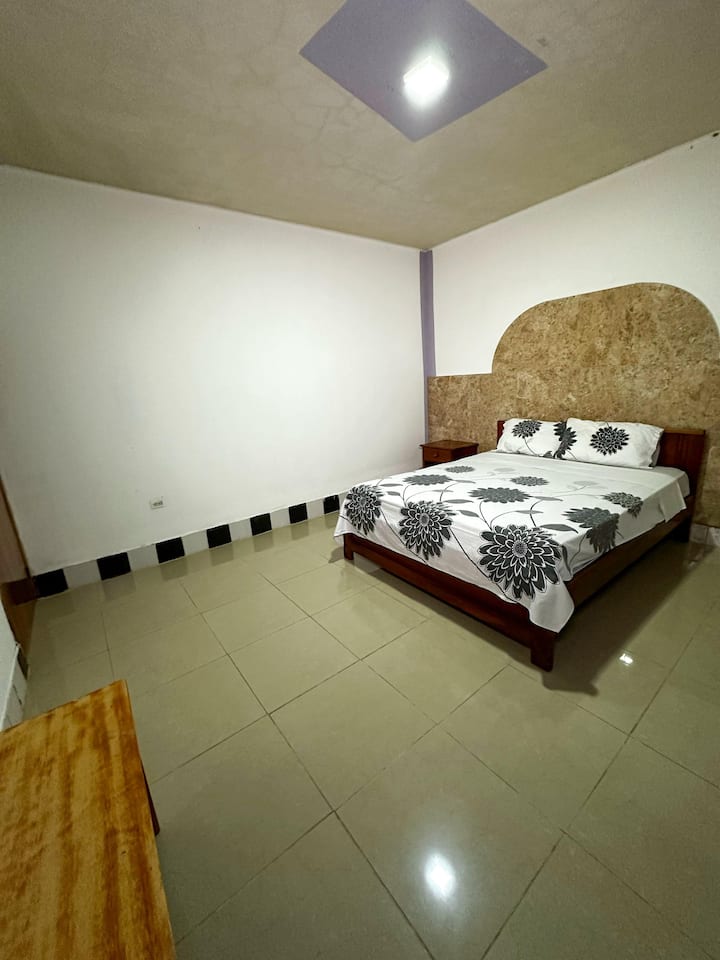 საძინებელი 1