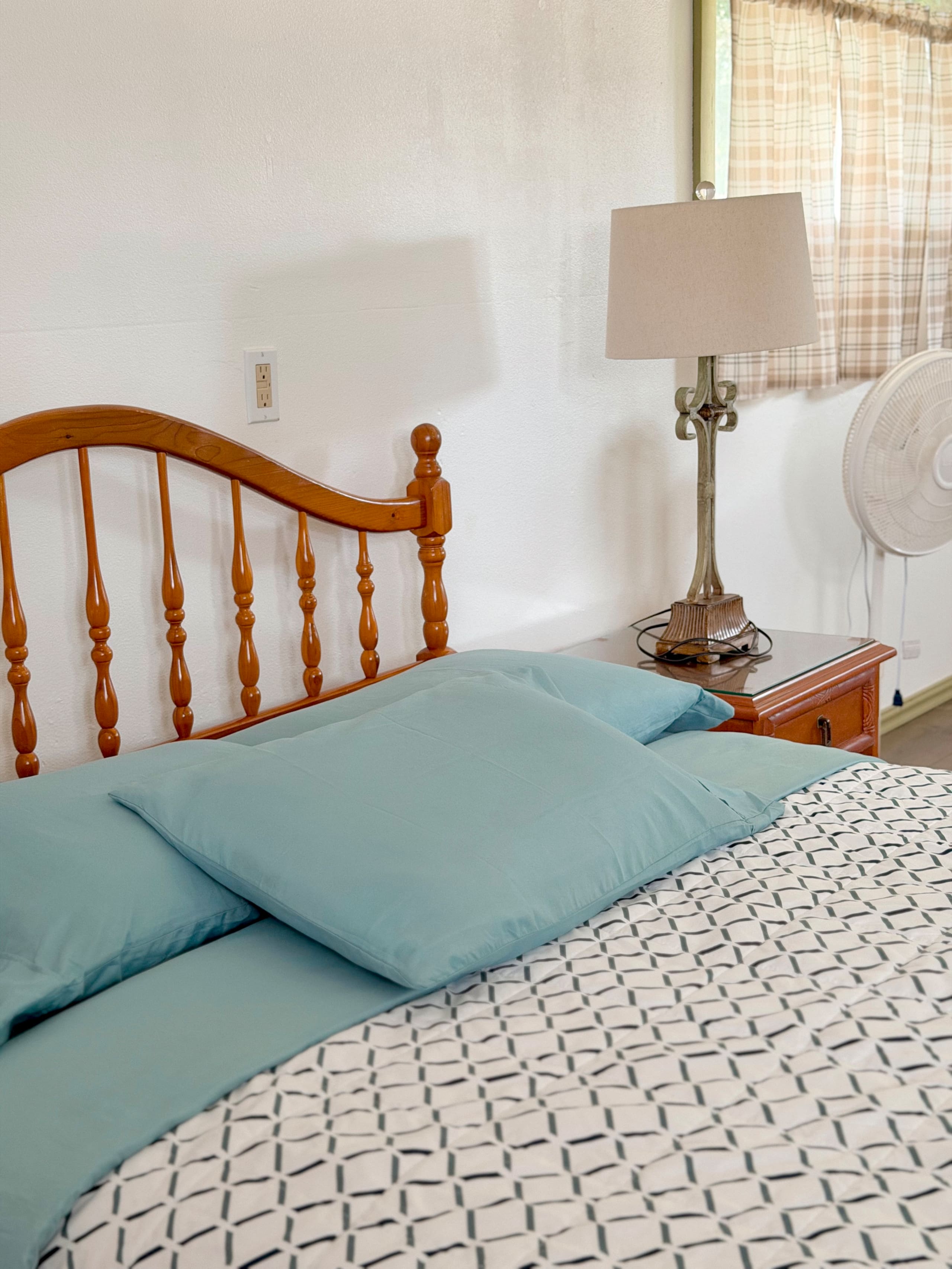 Guesthouse in Naalehu · ★4.46 · 2 bedrooms · 2 beds · 1 private bath - Image 42