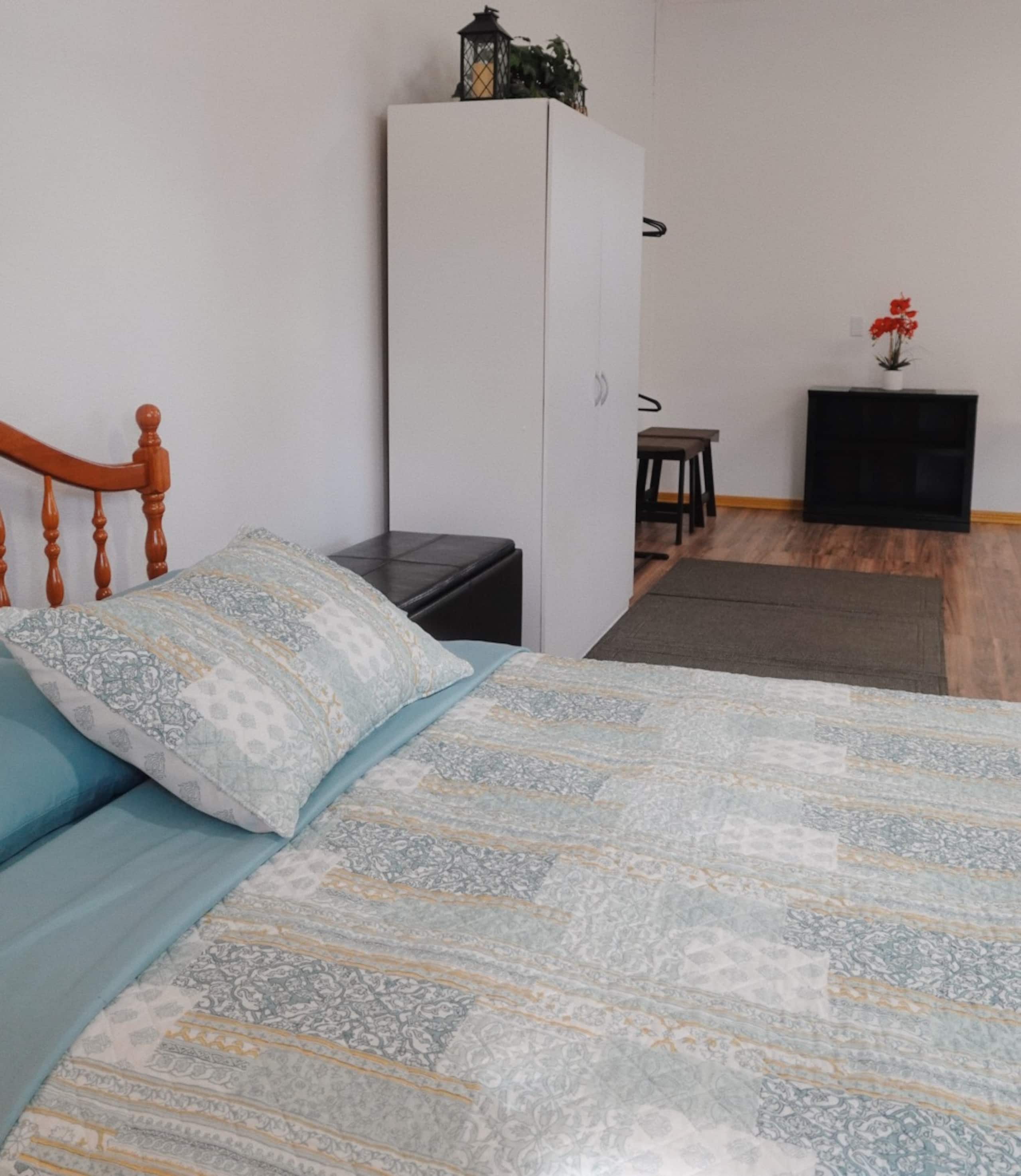 Guesthouse in Naalehu · ★4.46 · 2 bedrooms · 2 beds · 1 private bath - Image 49