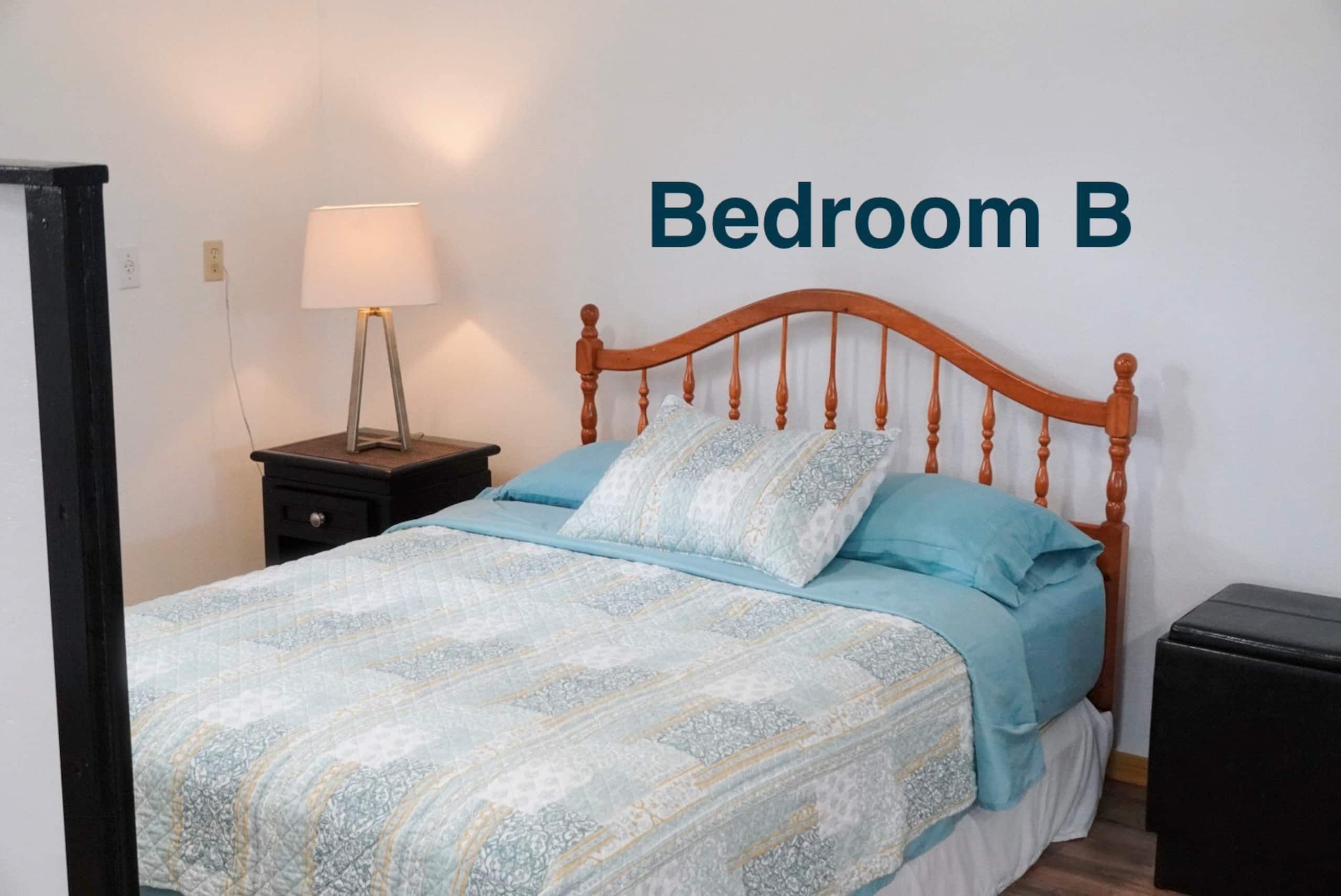 Guesthouse in Naalehu · ★4.46 · 2 bedrooms · 2 beds · 1 private bath - Image 47