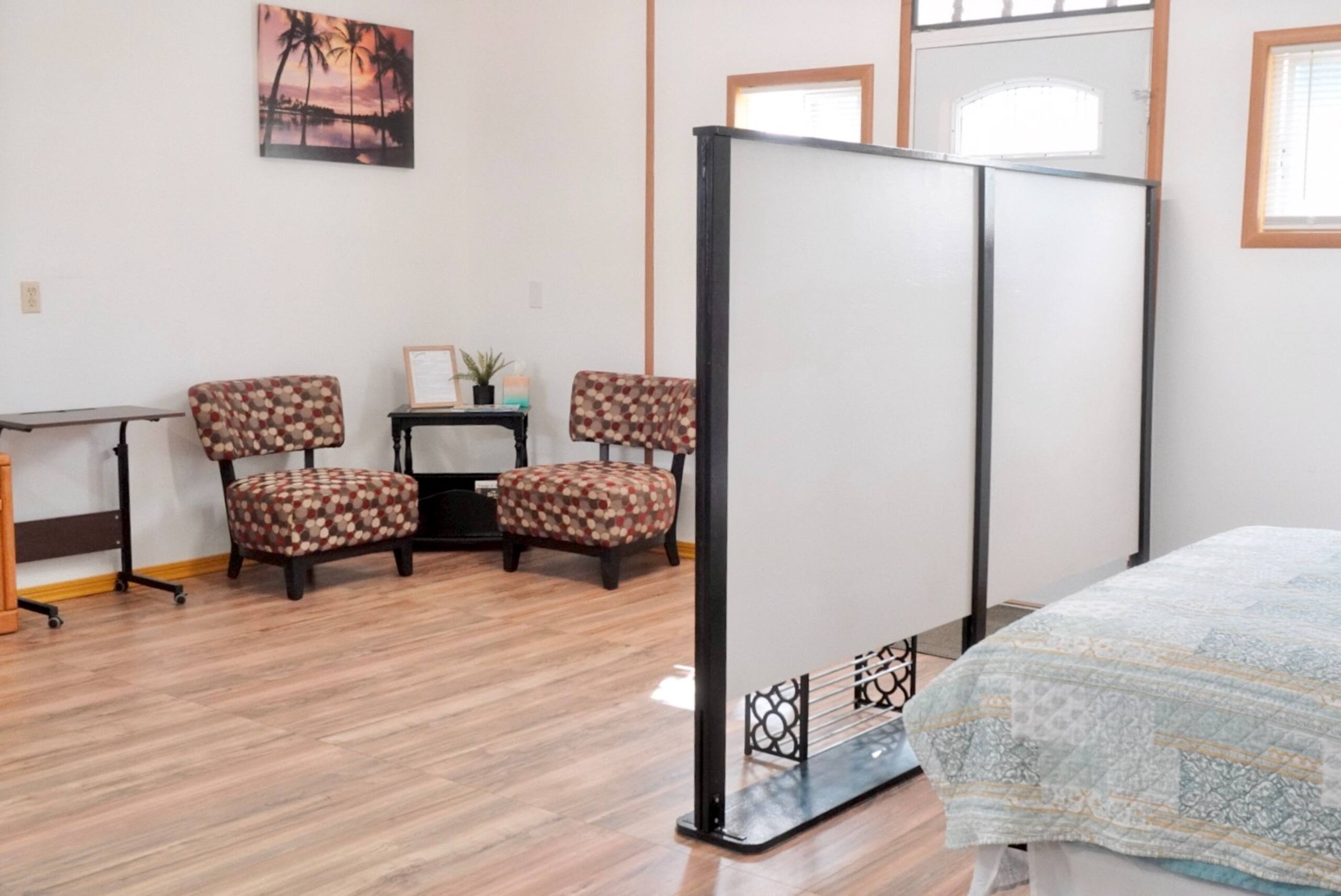 Guesthouse in Naalehu · ★4.46 · 2 bedrooms · 2 beds · 1 private bath - Image 5