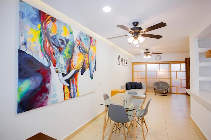 Modern Apartment Minutes From The Beach And Pier - Puerto Vallarta