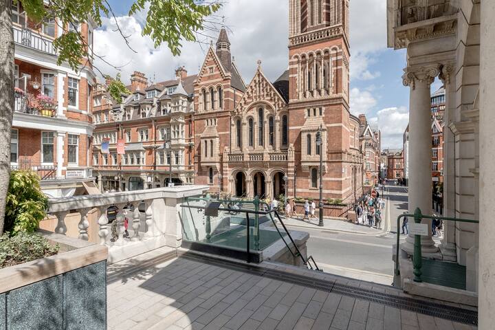 J-DYC2 Oxford Street – Selfridges – 3bed with lift gallery image 2