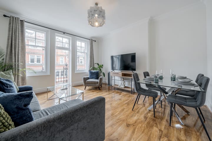 J-DYC2 Oxford Street – Selfridges – 3bed with lift gallery image 4