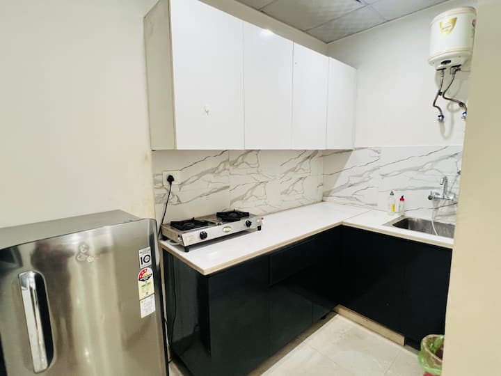 Cheerful 1-bhk Residential Home - グルガーオン