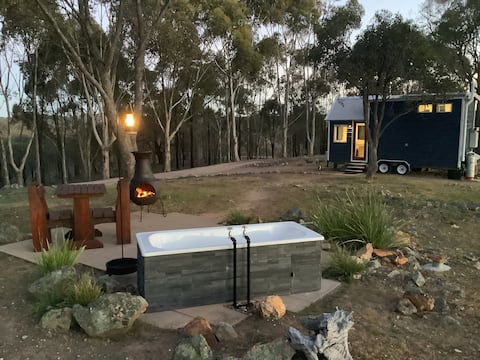 Hilltop Tiny Home with Outdoor Hot Tub & Hamper