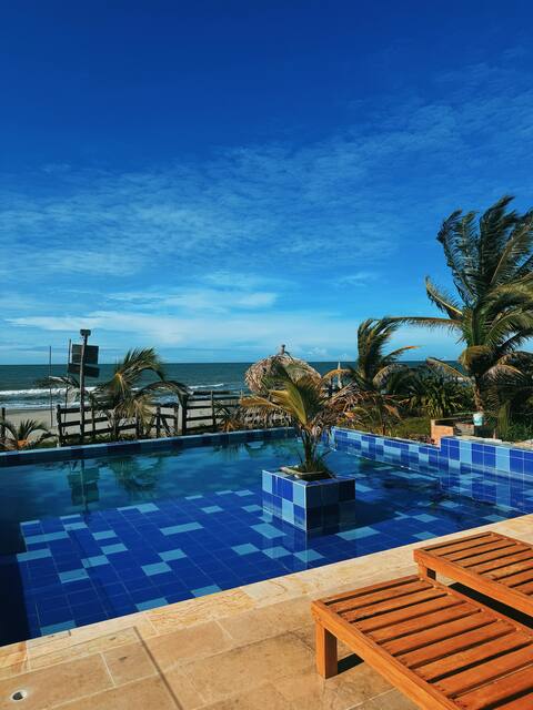 Chalet Playa: Exclusive Ocean Front & Pool