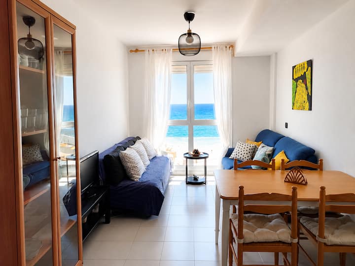 Acogedor Piso En Primera Línea Con Vistas Al Mar - El Médano