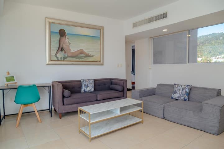 Rest & Comfort Steps From The Beach - Acapulco de Juárez