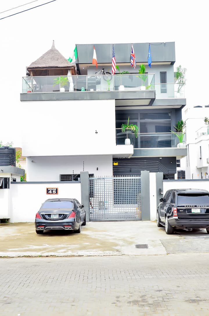 Rotterdam- Charming Well Furnished One Bedroom - Lagos, Nigeria