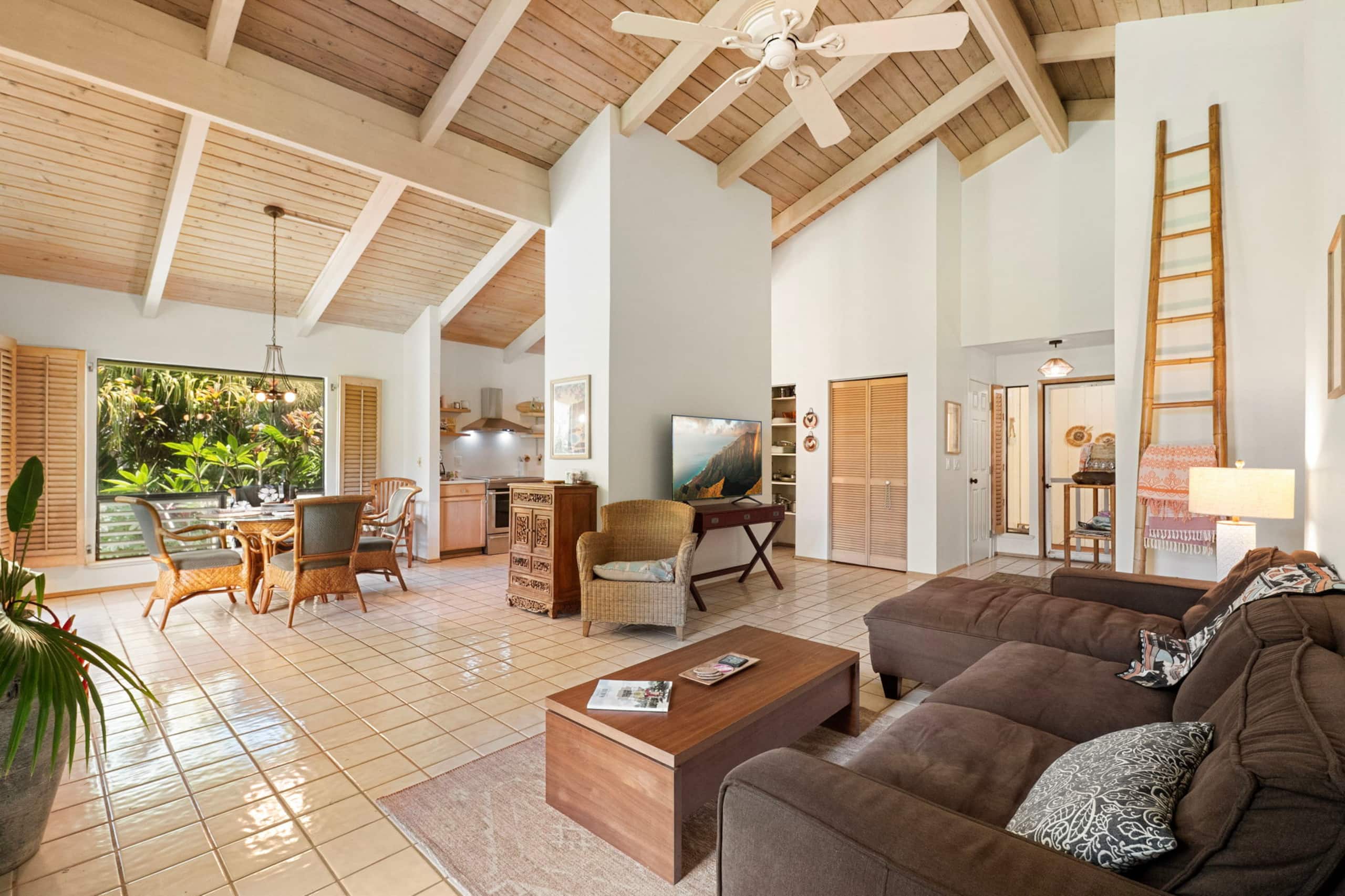 Home in Princeville · ★4.88 · 3 bedrooms · 3 beds · 2 baths - Image 9