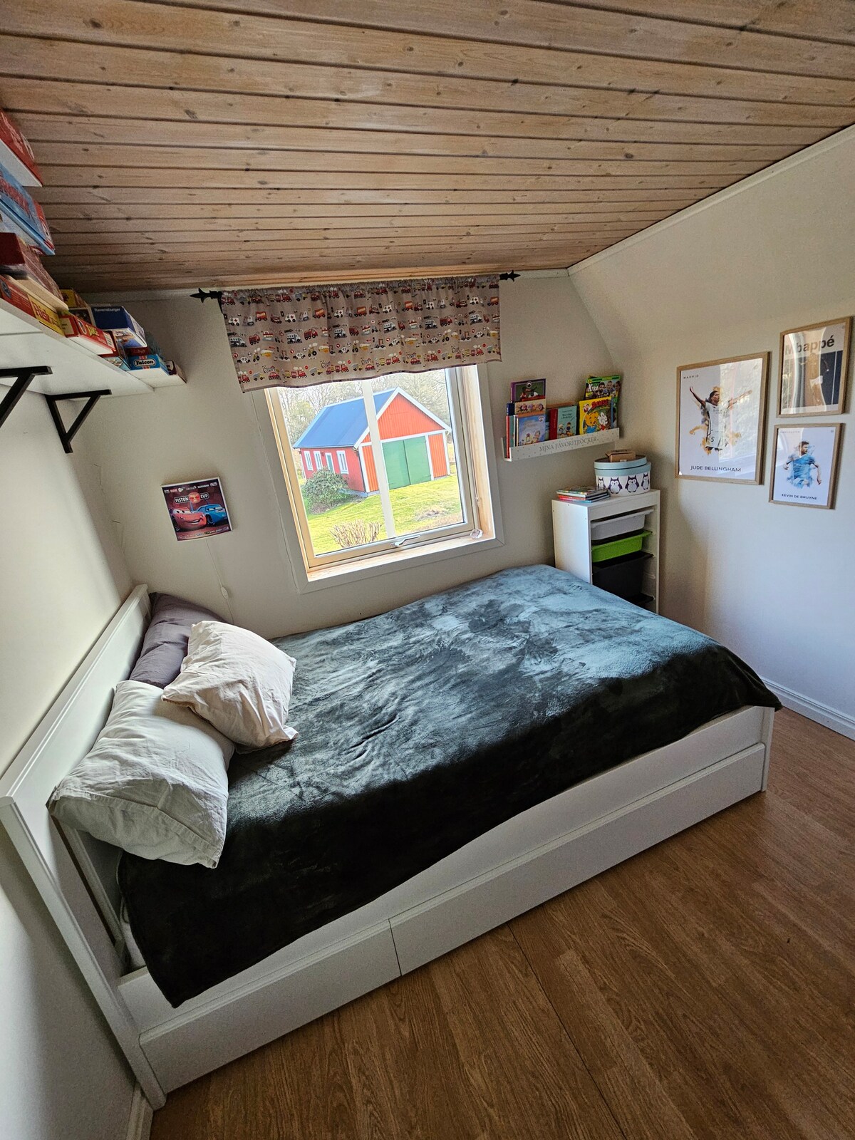 საძინებელი 2