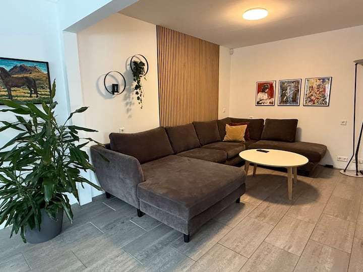 غرفة المعيشة 2