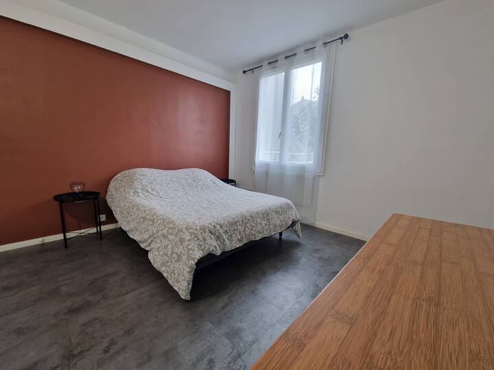 1. spálňa so šatníkom 