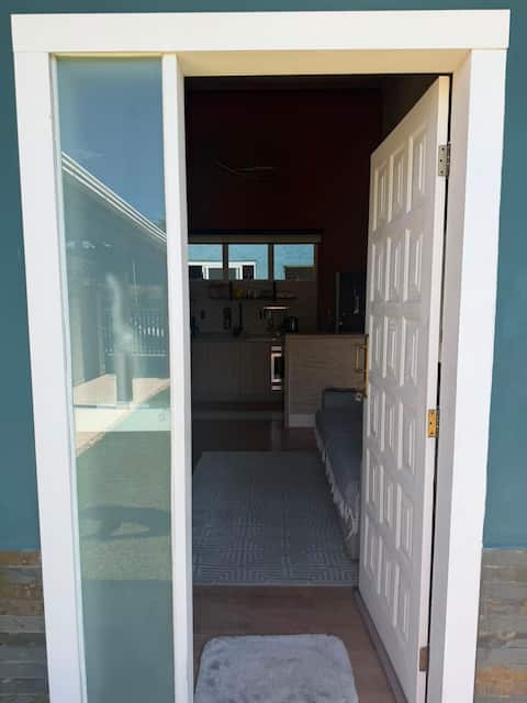 Top performing Airbnb: House in Jurerê Internacional near P12 in Florianópolis