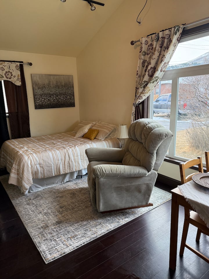 Sweet Lilac Studio - Anaconda, MT