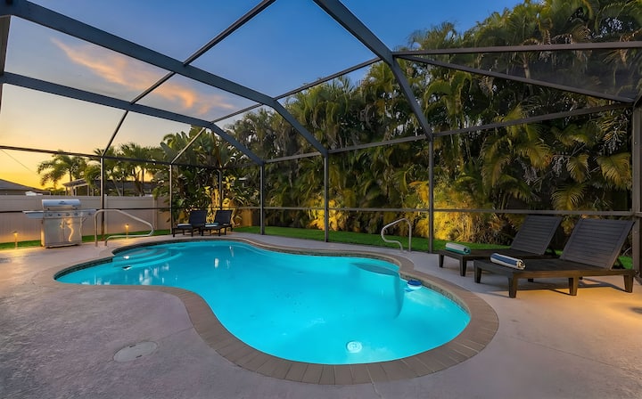 3 King Beds, Outdoor Bar/tv, Gorgeous Neighborhood - Cape Coral, FL