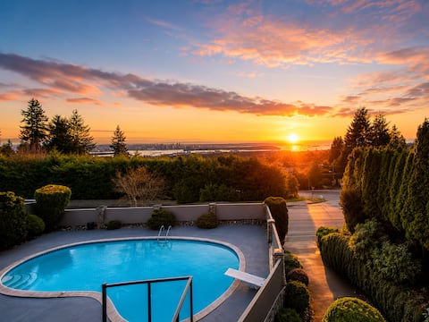 Views, Charming 5 bedroom west coast residence