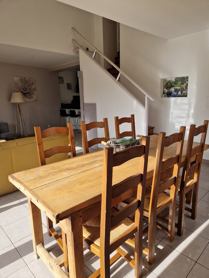 Maison De Charme 4* Avec Jardin Au Bord De L'eure - ibis Styles Rouen Val De Reuil