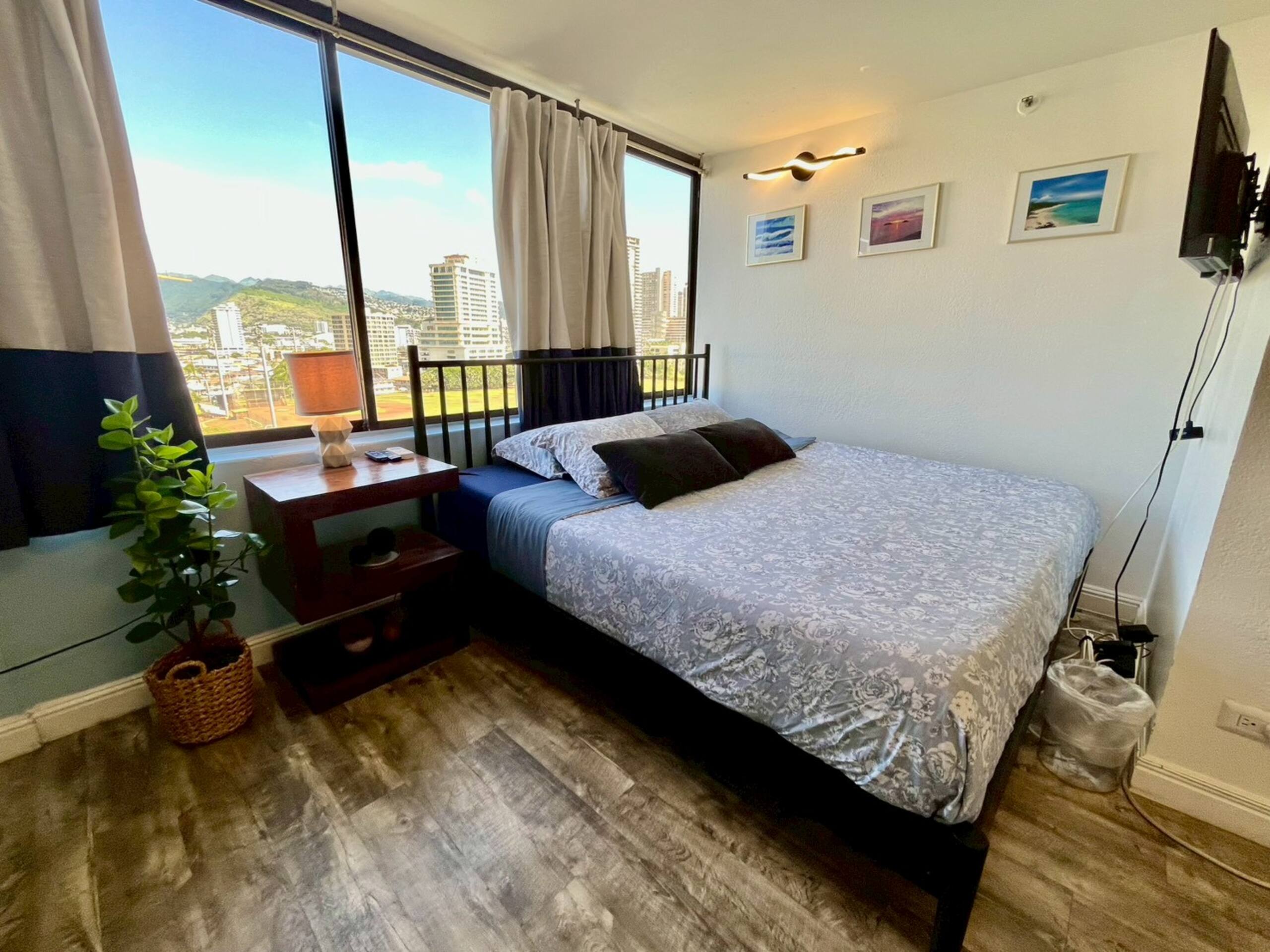 Condo in Honolulu · ★4.64 · 1 bedroom · 1 bed · 1 bath - Image 13