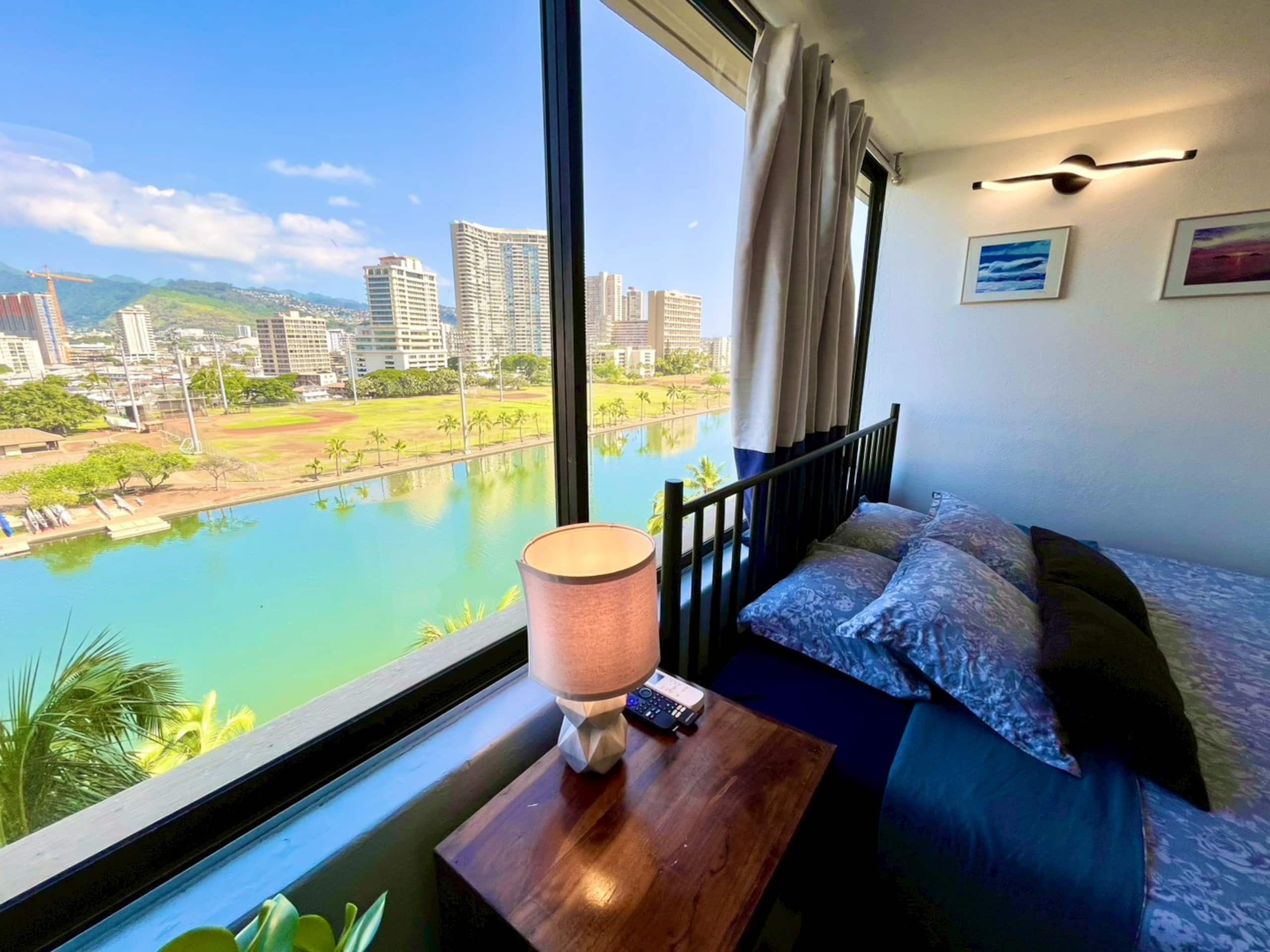 Condo in Honolulu · ★4.64 · 1 bedroom · 1 bed · 1 bath - Image 17