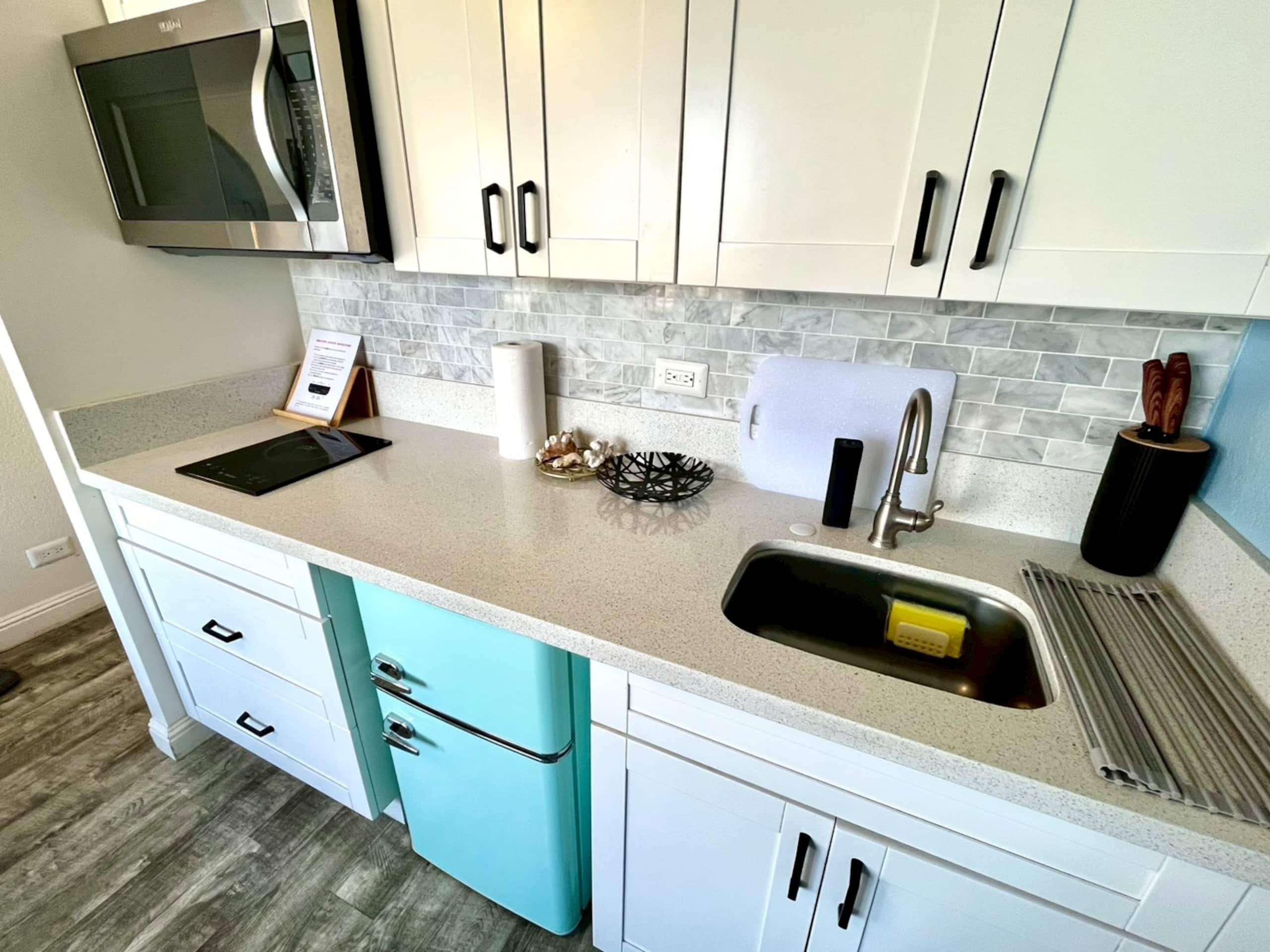 Condo in Honolulu · ★4.81 · 1 bedroom · 1 bed · 1 bath - Image 5