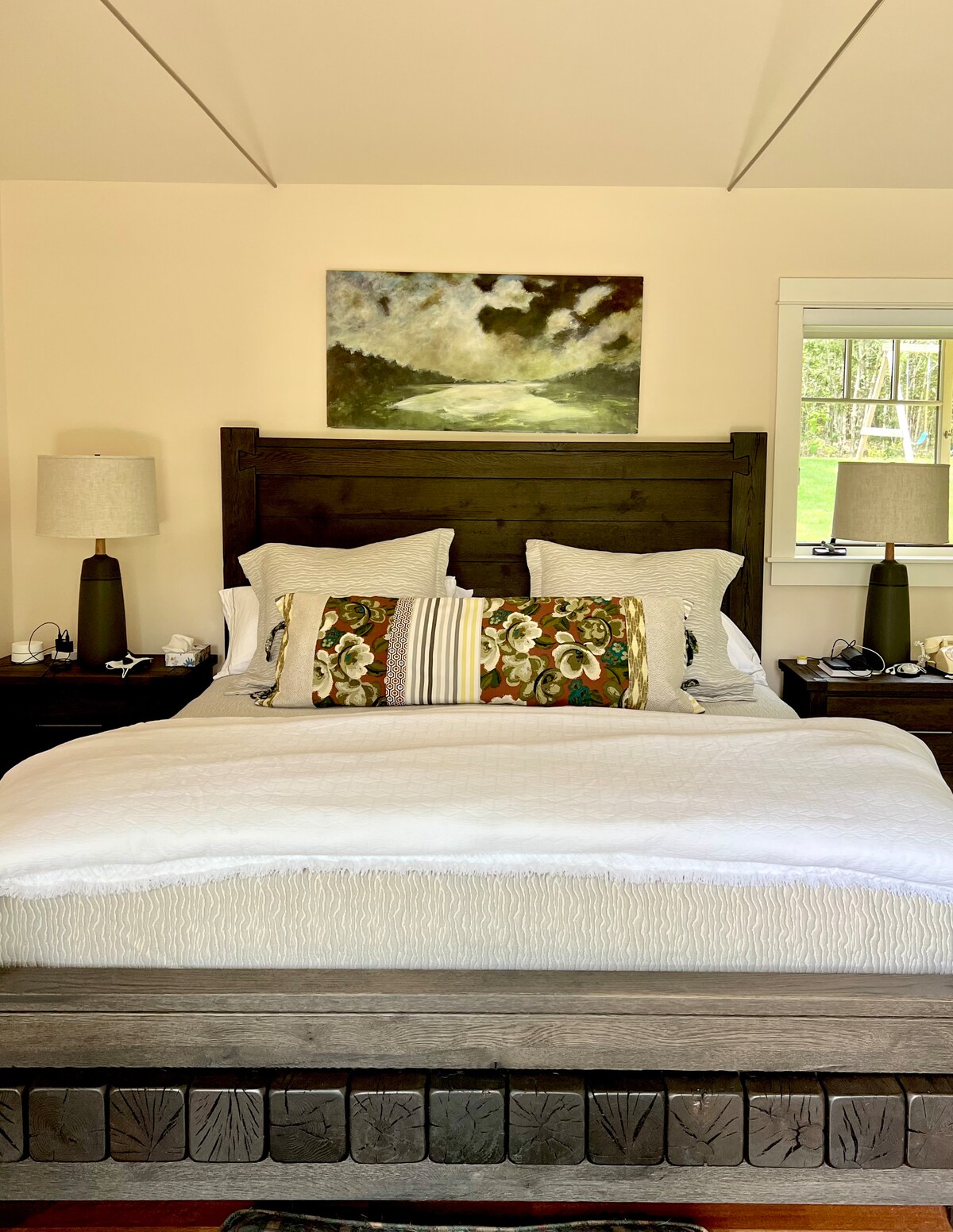 „Къщата е просторна, добре проектирана и добре обзаведена, леглата са много удобни, а камините са прекрасни.„- Рой (Снимка от @tomsfuller)