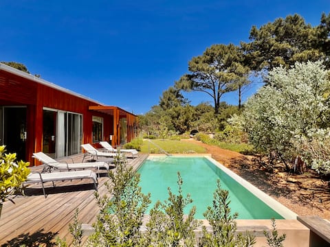 Stylish Beach House in Chihuahua + Jacuzzi + Pool