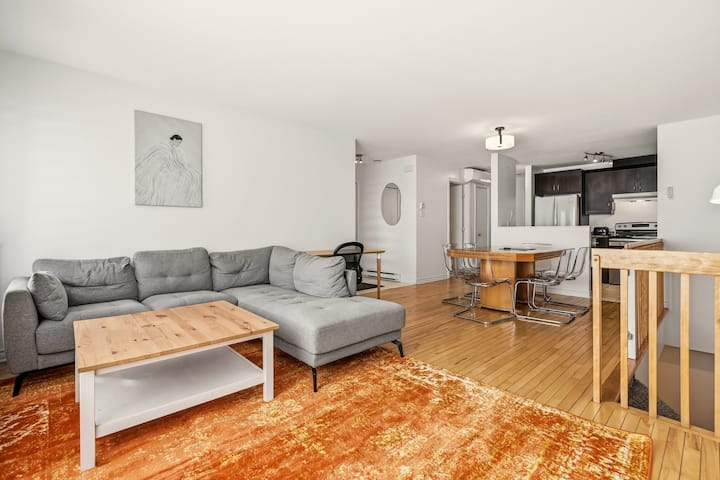 Great*3brd*condow/2bthrm 1 Parking Garage - Longueuil