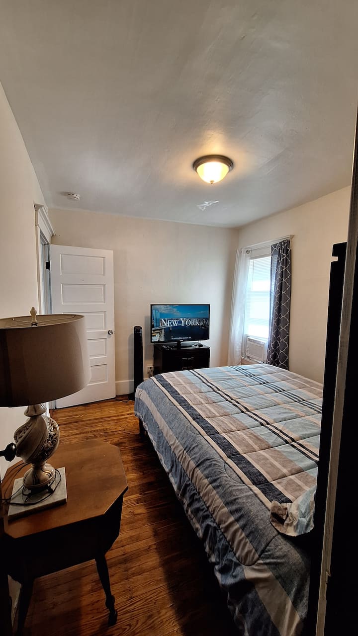 غرفة النوم 1