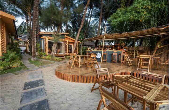 Discover the beauty of Morjim Beachfront from our beachfront property with uninterrupted sea and beach views. Enjoy easy beach access and delicious dining at our in-house beachfront restaurant.