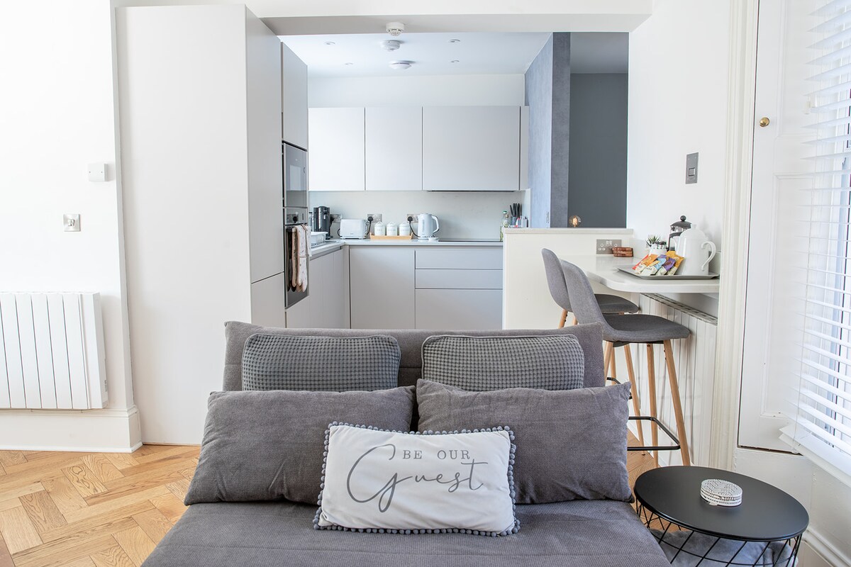 Lovely apartment with onsite