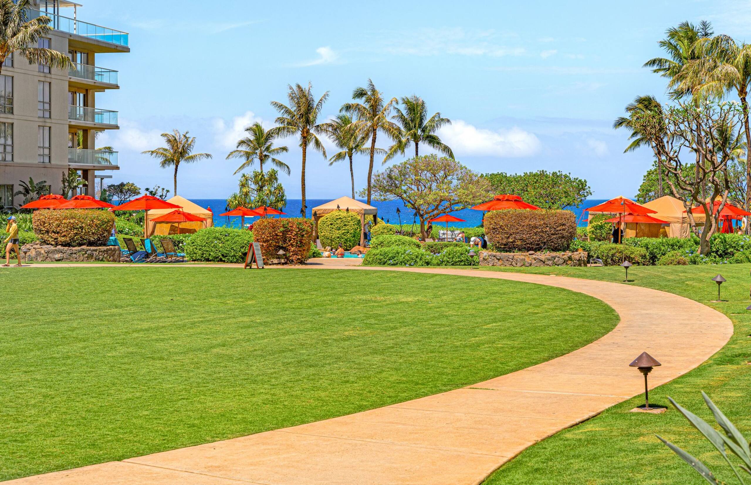 Condo in Lahaina · ★5.0 · 2 bedrooms · 3 beds · 2 baths - Image 7