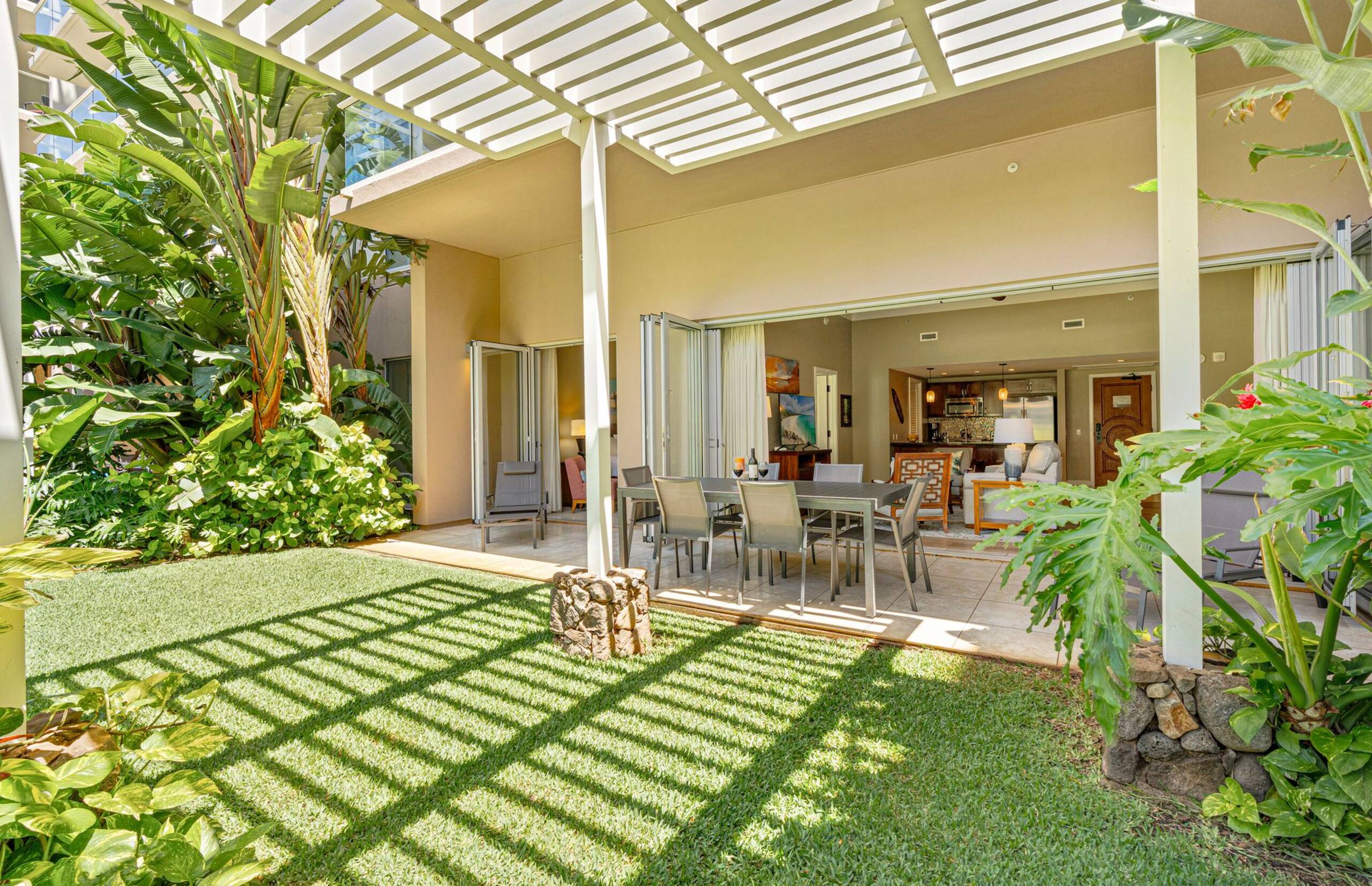 Condo in Lahaina · ★5.0 · 2 bedrooms · 3 beds · 2 baths - Image 2
