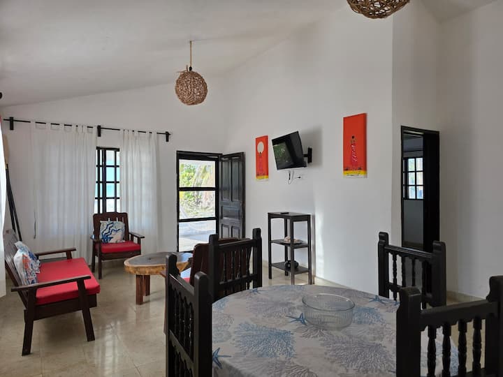 Casa Copo, Beachfront House In El Cuyo. - El Cuyo