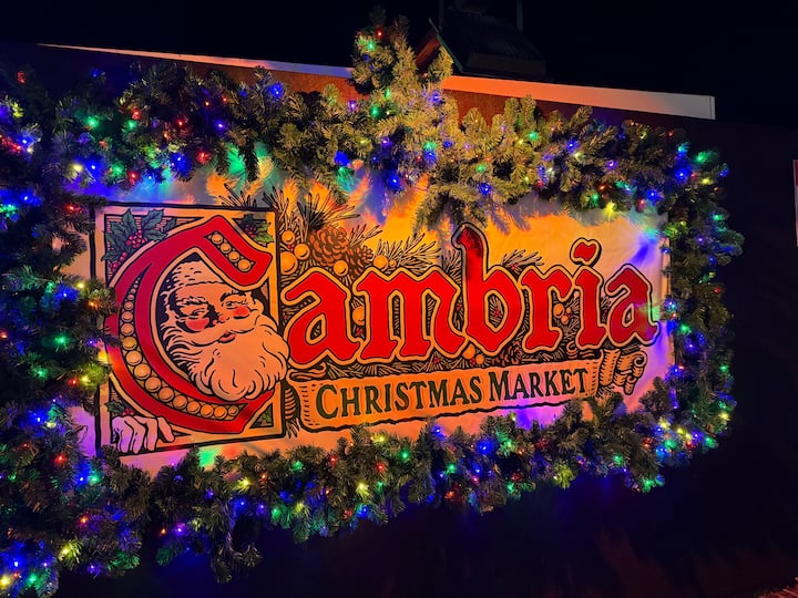 Cambria Xmas Lights Only 4 Blocks Away! - Cambria, CA