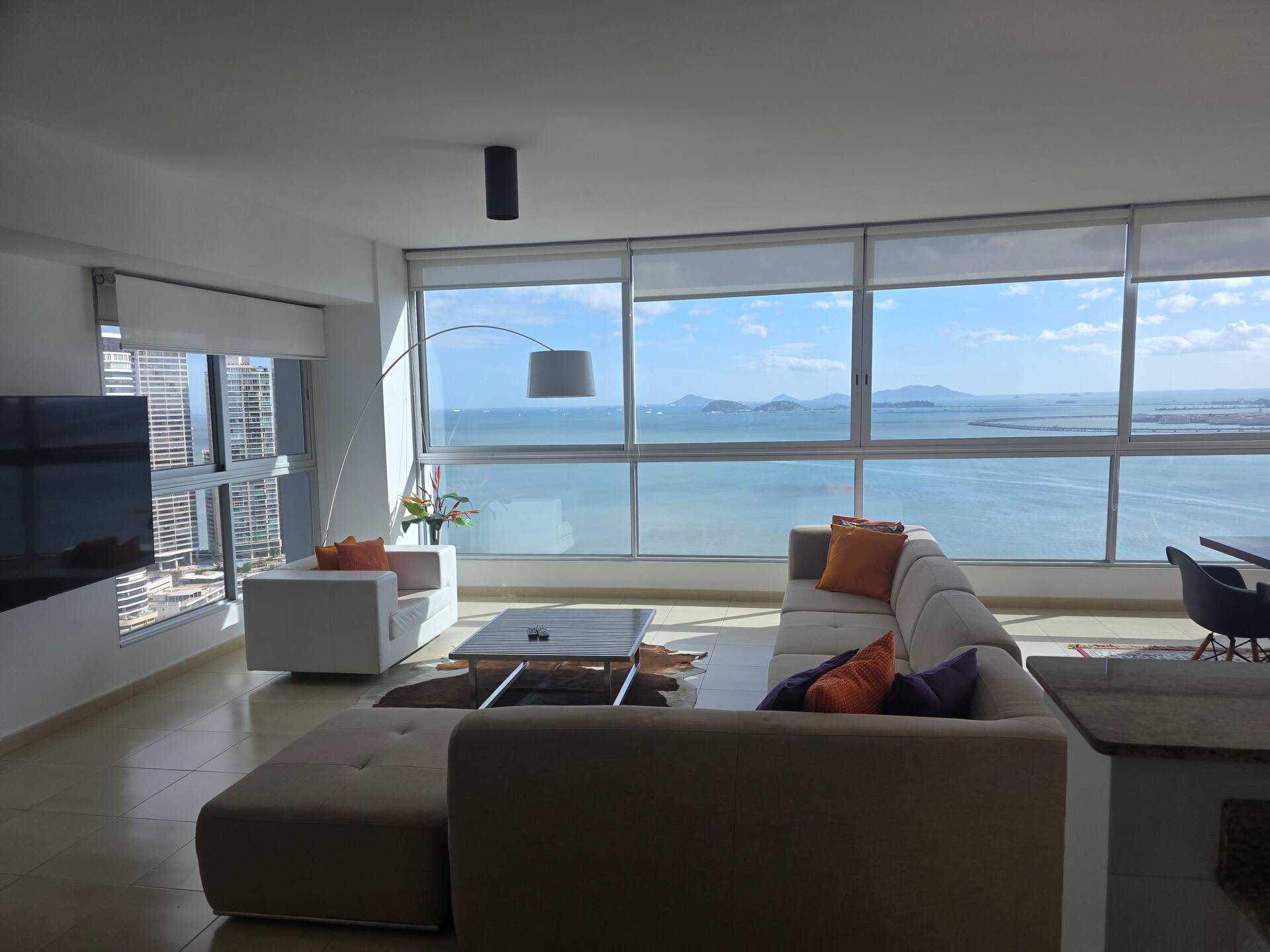 Ocean Front Apartment, Best PTY Location — foto 3