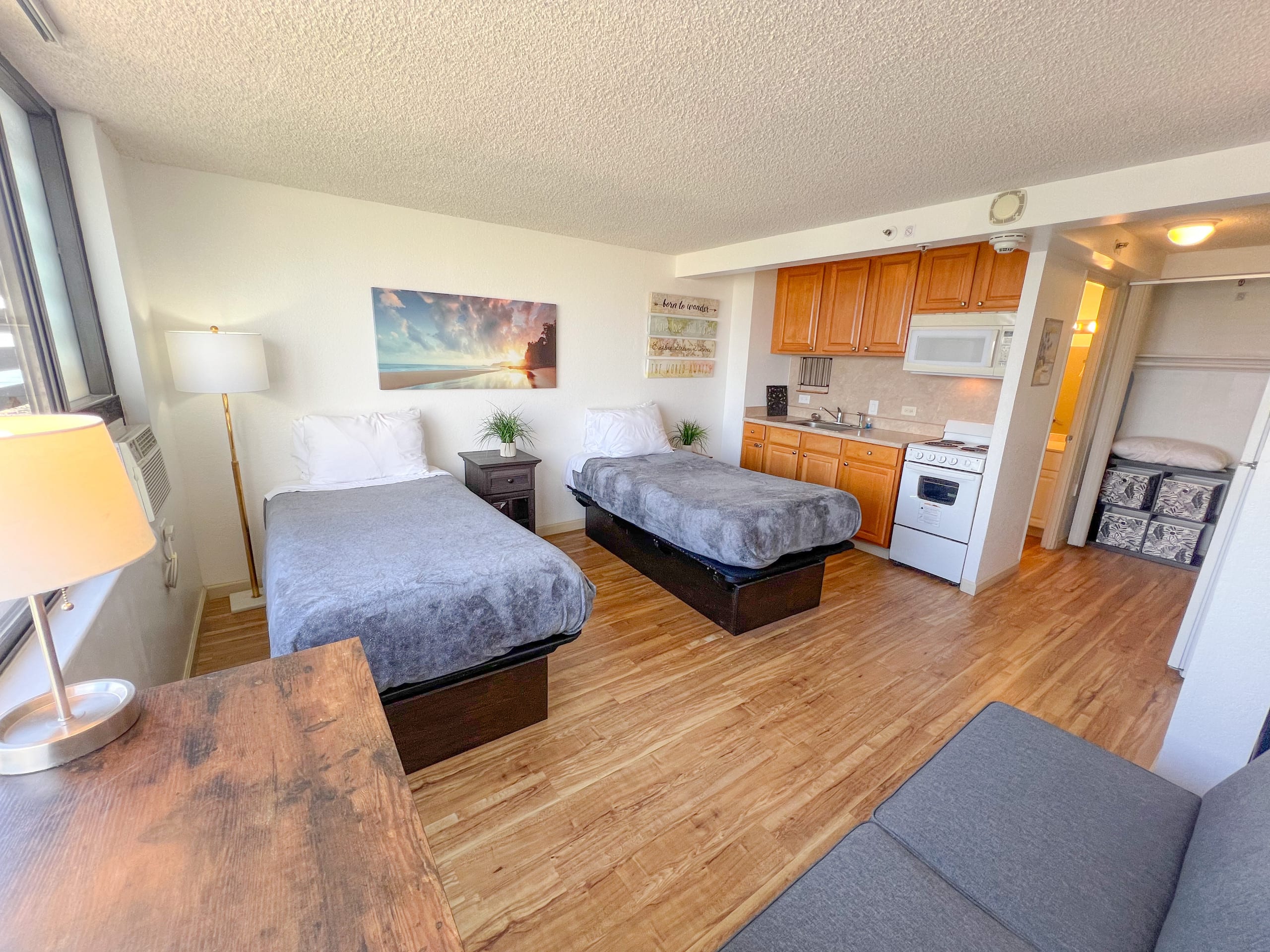 Hawaiian Monarch Studio | Full Kitchen | Panoramic - Image 2
